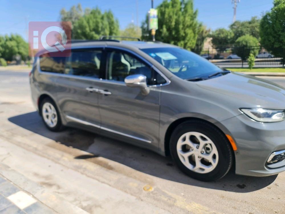 کرایسلەر پاسیفیکا